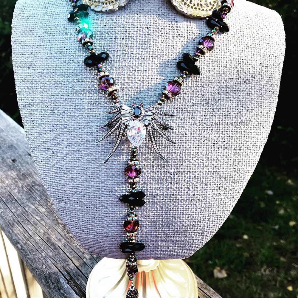 Black Widow Necklace Set